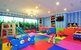 Centre Point Plus Hotel Pratunam